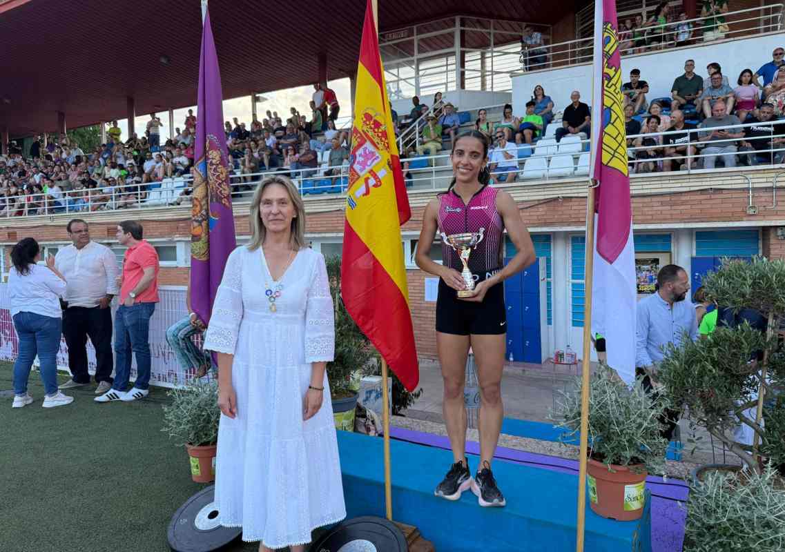 Ana Guarinos asistió a la Reunión Internacional de Atletismo “Ciudad de Guadalajara”.