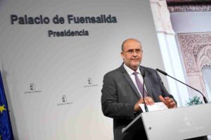 El vicepresidente primero de Castilla-La Mancha, José Luis Martínez Guijarro.