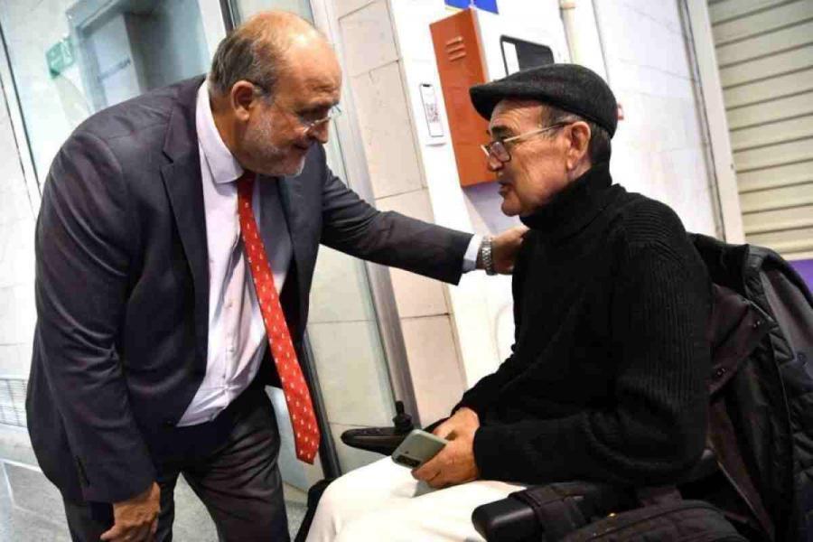 Page y Dolz, tras la renuncia de Gómez Cavero por salud, destacan su trabajo «incansable» para mejorar Cuenca