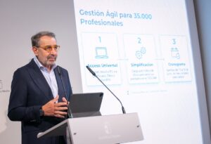 El consejero de Sanidad de Castilla-La Mancha, Jesús Fernández Sanz