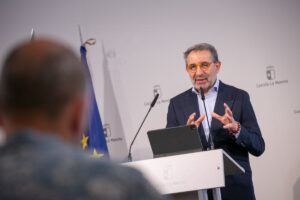 El consejero de Sanidad de Castilla-La Mancha, Jesús Fernández Sanz