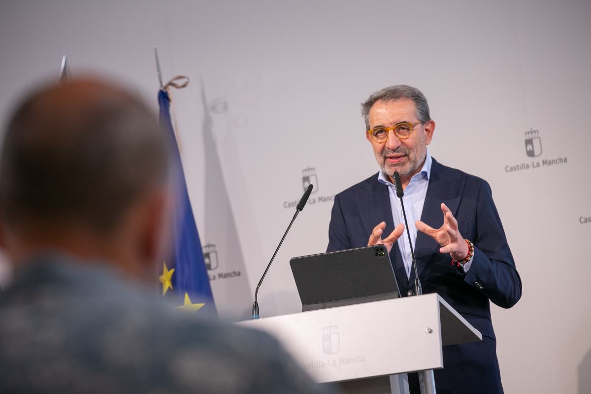 El consejero de Sanidad de Castilla-La Mancha, Jesús Fernández Sanz