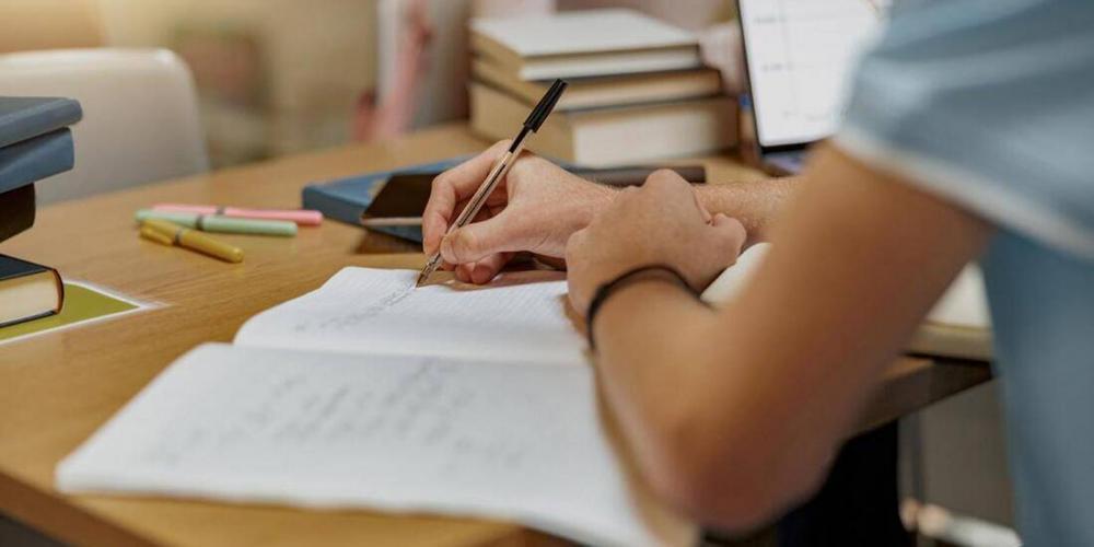 El Gobierno impulsa la FP para los trabajadores.
