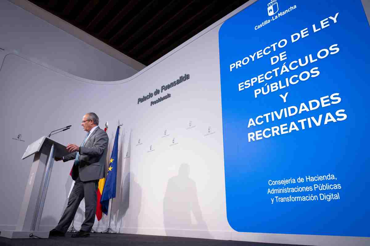 El consejero de Hacienda, Administraciones Públicas y Transformación Digital, Juan Alfonso Ruiz Molina.