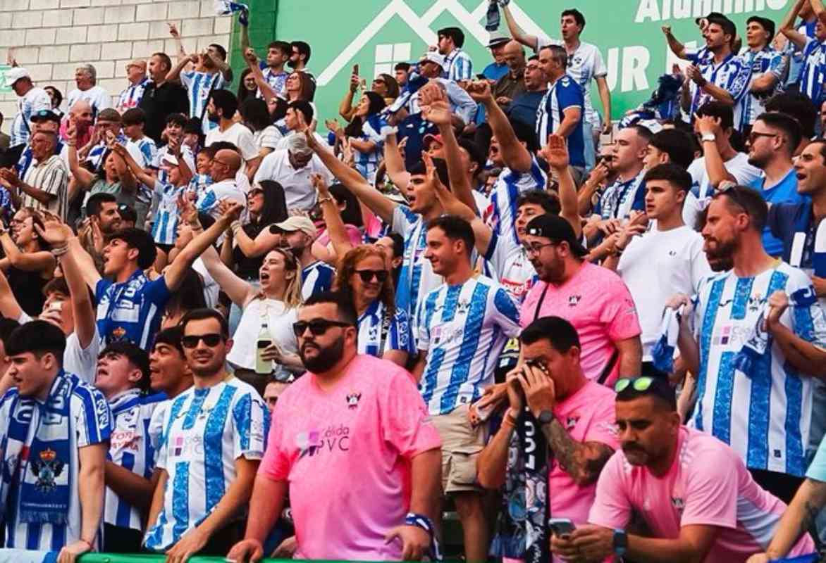 Afición del Talavera.