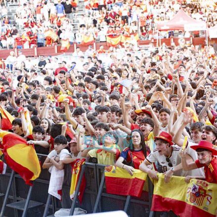 Fotos | Toledo «muere de amor» con España como campeona del Mundo y lo celebra por todo lo alto — imagen 69