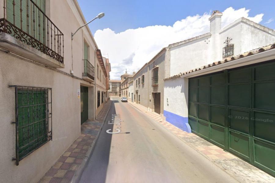 Herido grave un trabajador de 64 años tras caer desde un andamio en Villarrubia de los Ojos