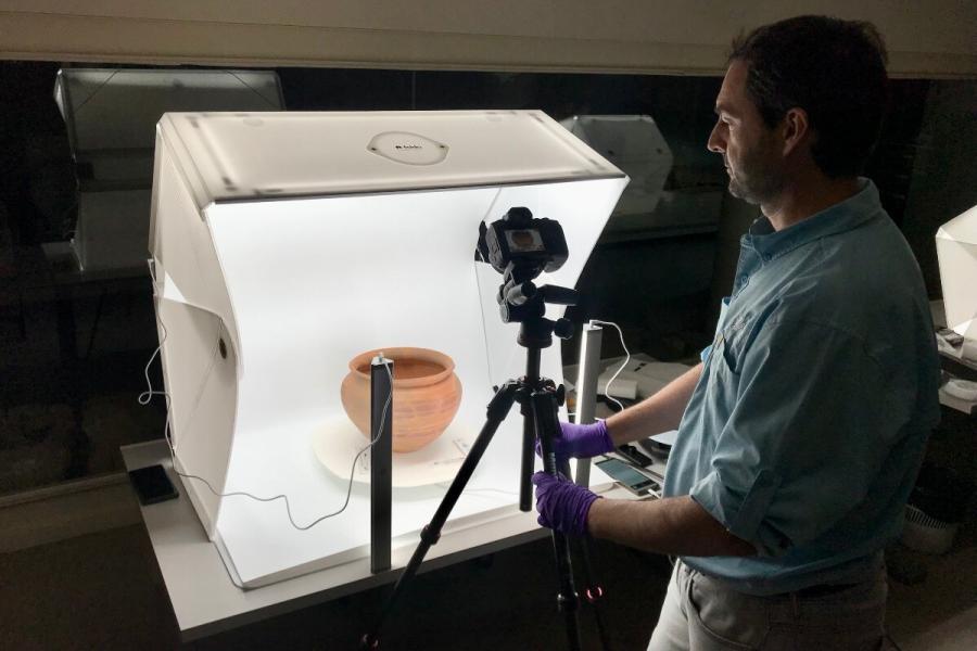 Digitalizan en 3D la colección arqueológica de la Peña del Castillo, en Peñas de San Pedro (Albacete)