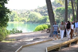 Patricia Franco ha visitado las Lagunas de Ruidera para conocer las actuaciones llevadas a cabo