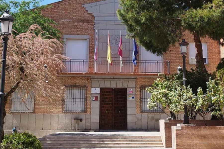 Tres días de luto en Alameda de la Sagra por el asesinato de la mujer a manos de su pareja