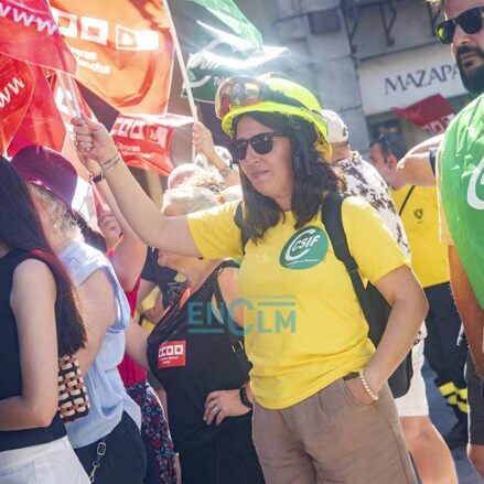 Fotos | Los bomberos forestales de CLM exigen en Toledo más personal y más duración de las campañas de extinción — imagen 5
