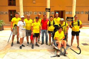 El grupo solidario, cuando llegó al Palacio Pedro I de Torrijos.
