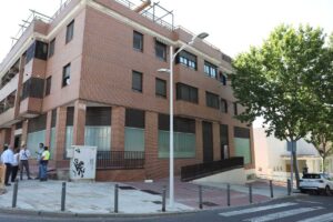 Las nuevas farolas incorporarán tecnología LED y un avanzado sistema de telegestión y sensorización.