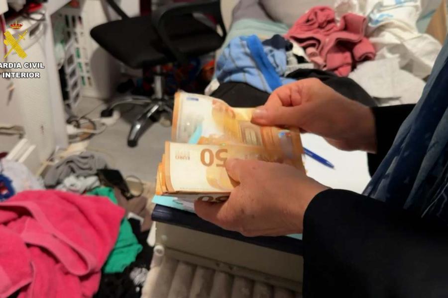 Desarticulan una red con datos bancarios de medio millón de personas para estafar, con detenidos en Toledo