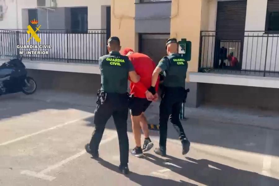 De anuncios falsos a la amenaza de sicarios: caen 21 personas en Ciudad Real por una red de sextorsión