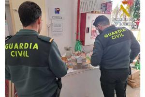 Dos agentes de la Guardia Civil (foto de archivo).