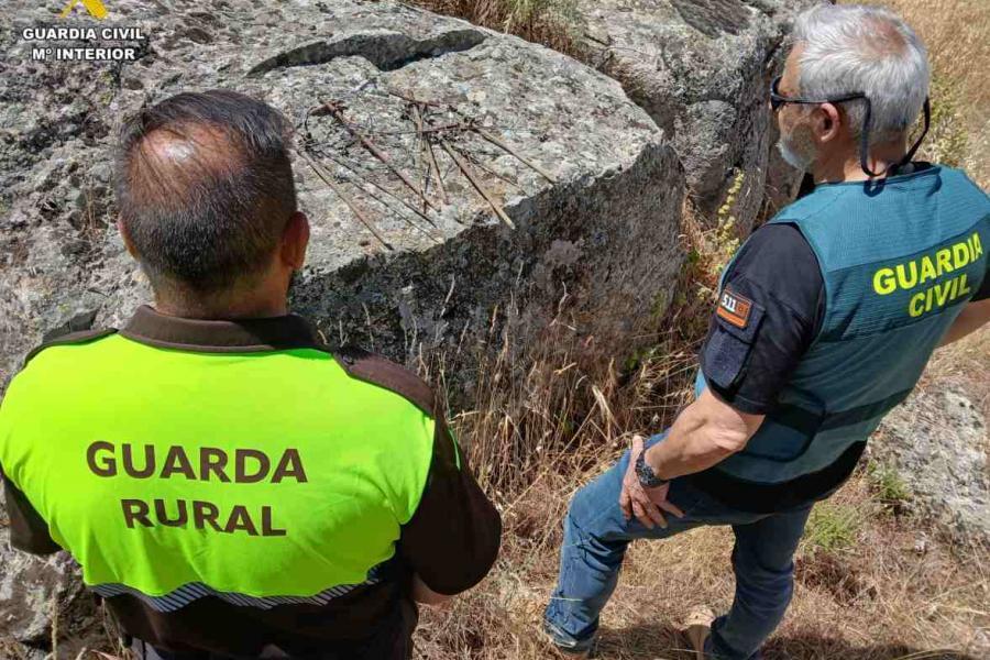 Le investigan por poner lazos de cable de acero en un coto de un pueblo de Toledo, una práctica ilegal