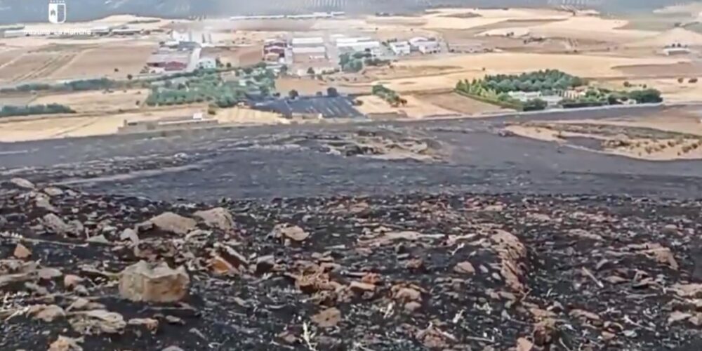 Imagen del incendio forestal en Urda (Toledo). Foto: Infocam
