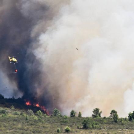 Incendio en la Sierra Norte de Guadalajara. Imagen: Rafael Martín - Europa Press
