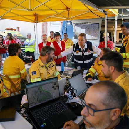 Fotos | El impresionante incendio de La Mierla ya ha arrasado 29.000 hectáreas — imagen 8