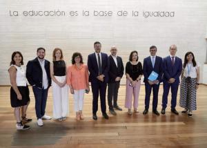 Presentación del informe 'Infancia, Adolescencia y Bienestar Digital'.