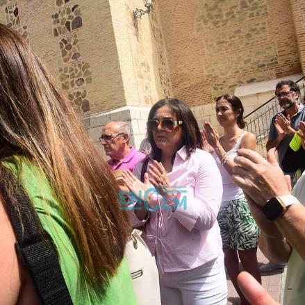 Fotos | Alameda de la Sagra se une al dolor de la familia de Rosana, la vecina asesinada por su pareja — imagen 34