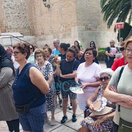 Fotos | Alameda de la Sagra se une al dolor de la familia de Rosana, la vecina asesinada por su pareja — imagen 40