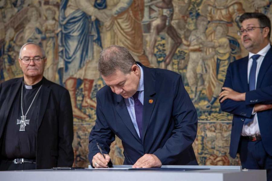 El convenio entre la Junta y la Iglesia será bienal para afrontar restauraciones de mayor calado
