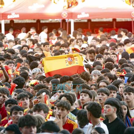 Fotos | Toledo «muere de amor» con España como campeona del Mundo y lo celebra por todo lo alto — imagen 50
