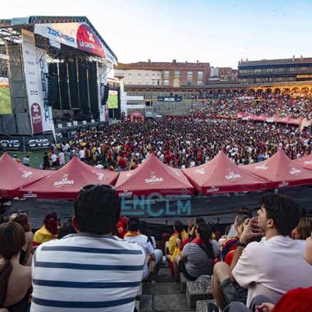 Fotos | Toledo «muere de amor» con España como campeona del Mundo y lo celebra por todo lo alto — imagen 9