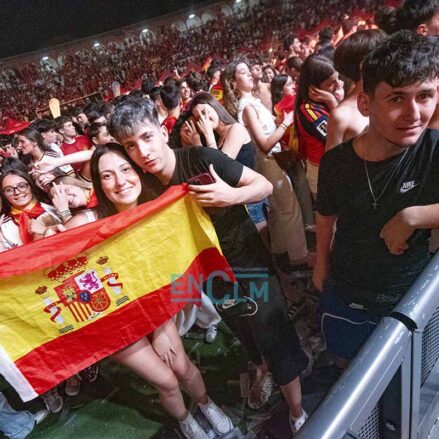 Fotos | Toledo «muere de amor» con España como campeona del Mundo y lo celebra por todo lo alto — imagen 60