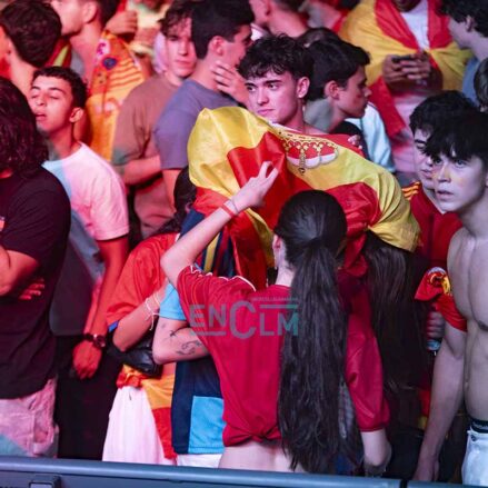 Fotos | Toledo «muere de amor» con España como campeona del Mundo y lo celebra por todo lo alto — imagen 34