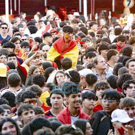 Fotos | Toledo «muere de amor» con España como campeona del Mundo y lo celebra por todo lo alto — imagen 83