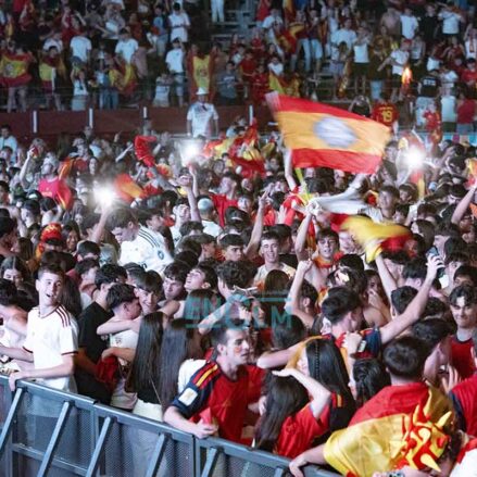 Fotos | Toledo «muere de amor» con España como campeona del Mundo y lo celebra por todo lo alto — imagen 91