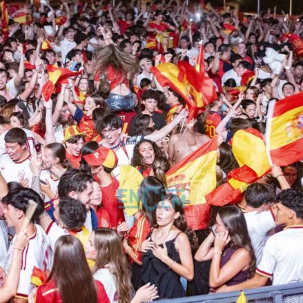 Fotos | Toledo «muere de amor» con España como campeona del Mundo y lo celebra por todo lo alto — imagen 66