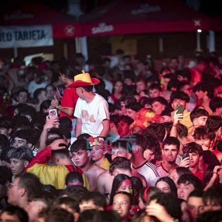 Fotos | Toledo «muere de amor» con España como campeona del Mundo y lo celebra por todo lo alto — imagen 65