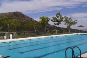 Piscina de El Real de San Vicente