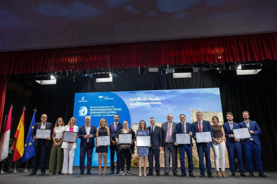 La Junta premia en Jadraque a los proyectos que mejor luchan contra la despoblación en Castilla-La Mancha