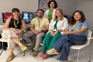 Residentes ganadores del concurso y la jefa del servicio de Radiología