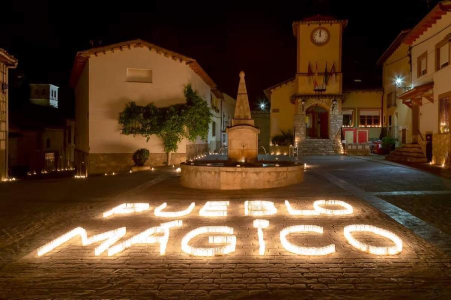 Un espectáculo único en Arbancón (Guadalajara): 10.000 velas para iluminar sus calles y plazas durante dos fines de semana
