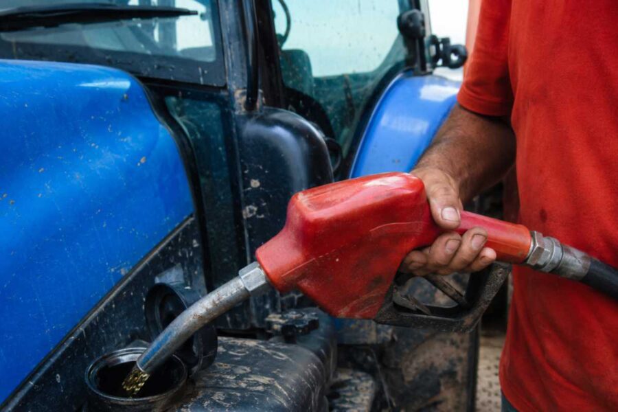 Los agricultores castellanomanchegos dejan de solicitar la devolución del impuesto del gasóleo agrícola