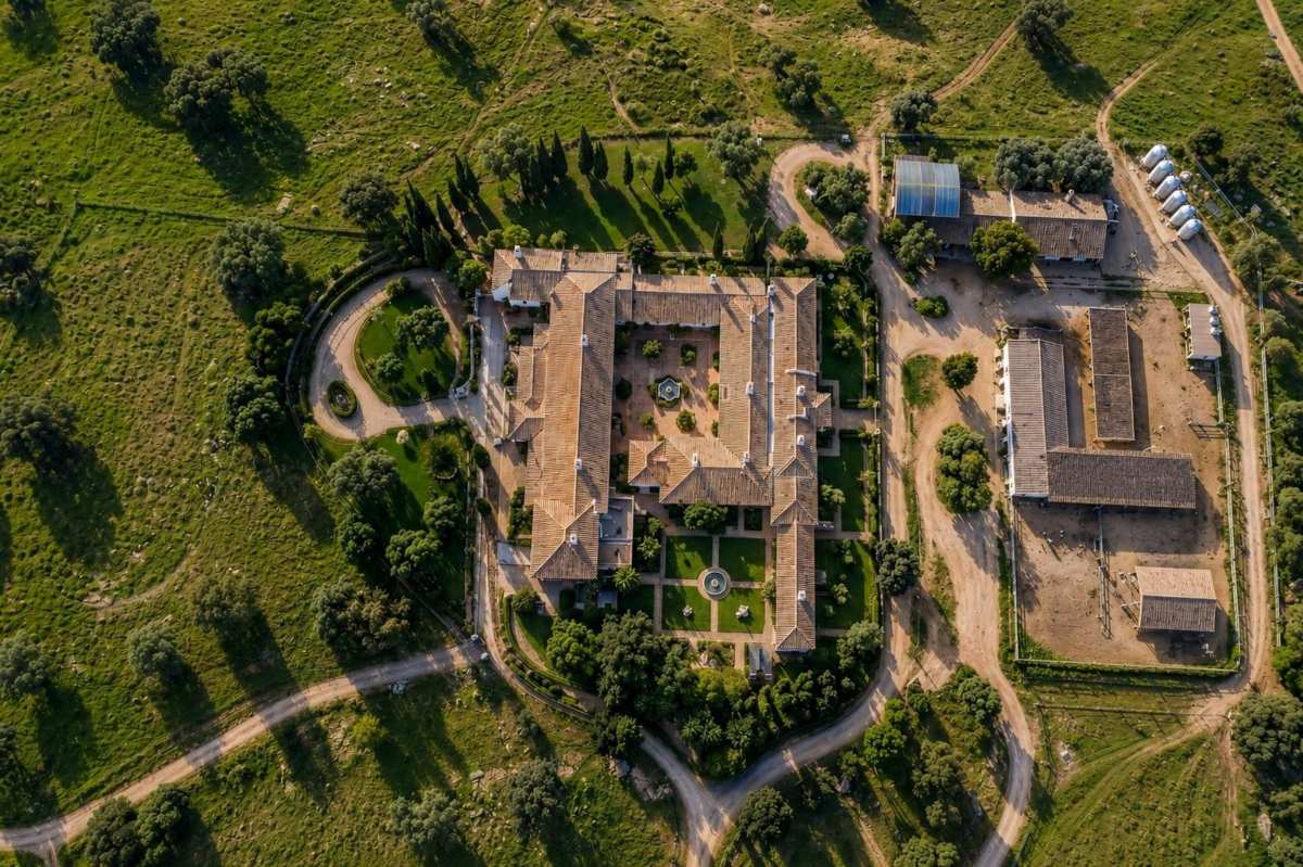 Vista aérea de la finca en venta