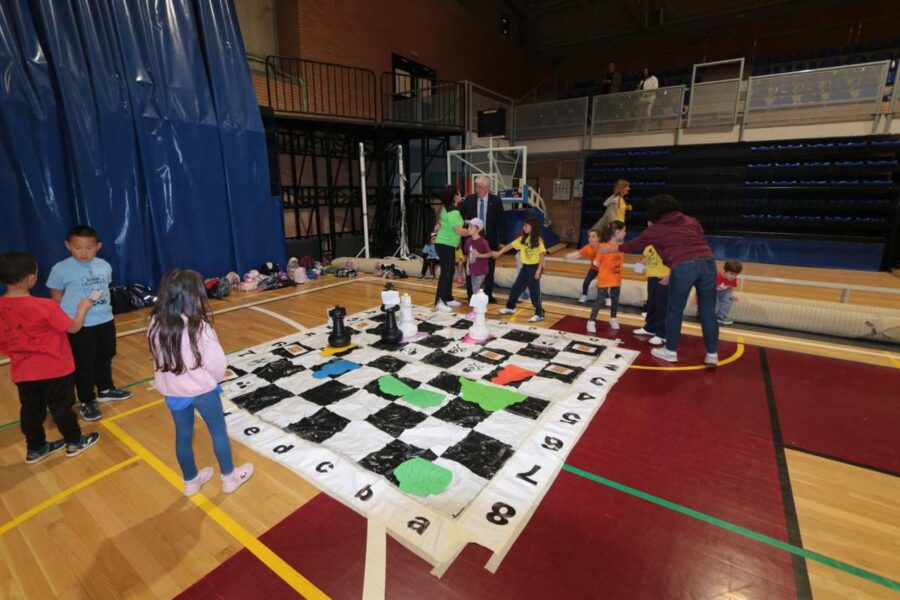 Illescas y la Consejería de Educación renuevan el convenio del proyecto ‘El Ajedrez en la Escuela’
