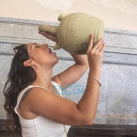 Fotos | Con los tradicionales botijos y con una procesión diferente, así se celebró en la Catedral de Toledo la Virgen del Sagrario — imagen 20