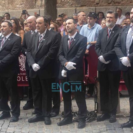 Fotos | Con los tradicionales botijos y con una procesión diferente, así se celebró en la Catedral de Toledo la Virgen del Sagrario — imagen 30