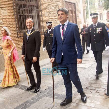 Fotos | Con los tradicionales botijos y con una procesión diferente, así se celebró en la Catedral de Toledo la Virgen del Sagrario — imagen 17