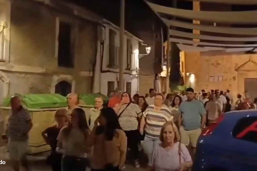 Vecinos de Calera (Toledo) protestan tras varios hechos violentos: las autoridades piden que denuncien