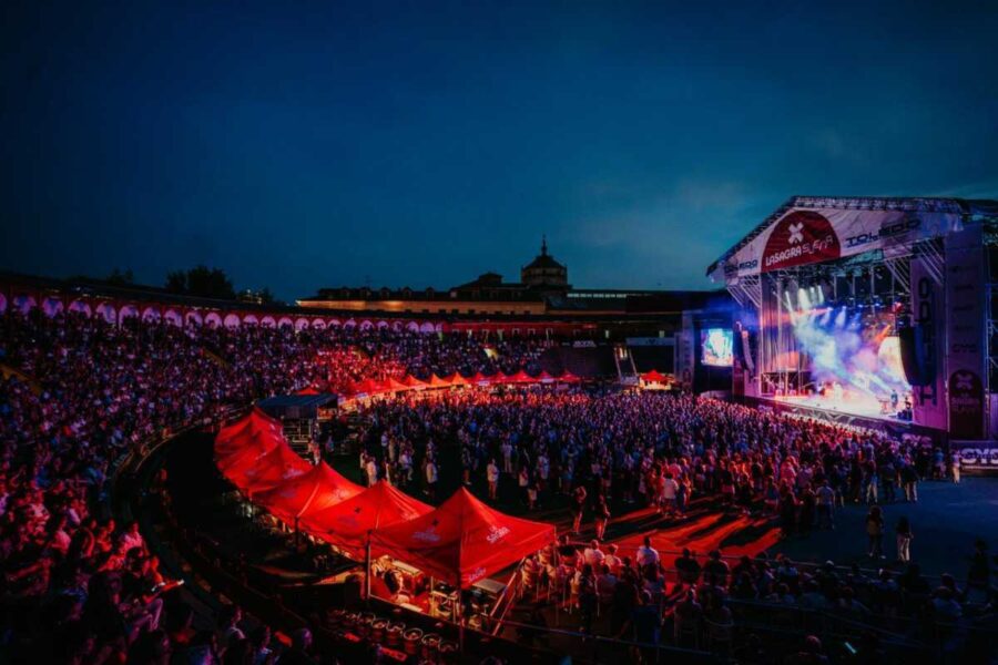 La plaza de toros de Toledo acogió a más de 80.000 personas en conciertos y retransmisiones de fútbol