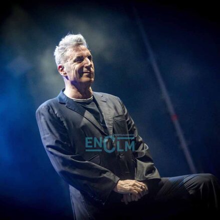 Fotos | Loquillo siempre será el dandi del rock urbano, así fue su abnegado concierto en Toledo — imagen 5