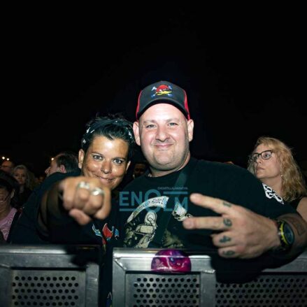 Fotos | Loquillo siempre será el dandi del rock urbano, así fue su abnegado concierto en Toledo — imagen 4
